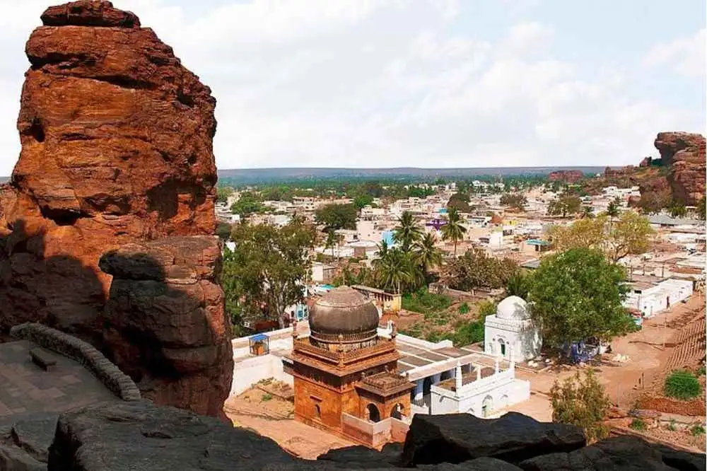 Day Trip to Badami Cave Temples from Hampi