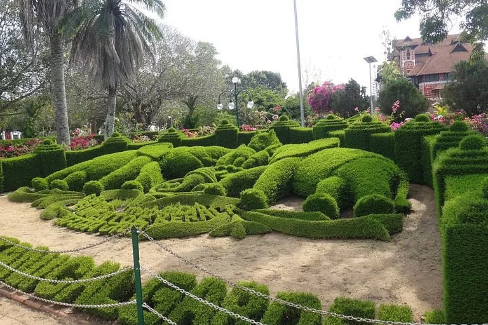 Full-Day Trivandrum Private City Sightseeing Tour with English & Hindi-Speaking Guide with Private Round-Trip AC Transfers