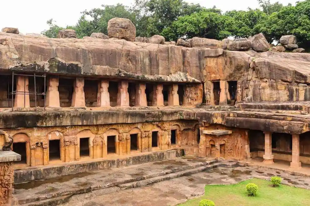 Touristic Highlights of Bhubaneswar Full Day Sightseeing Tour