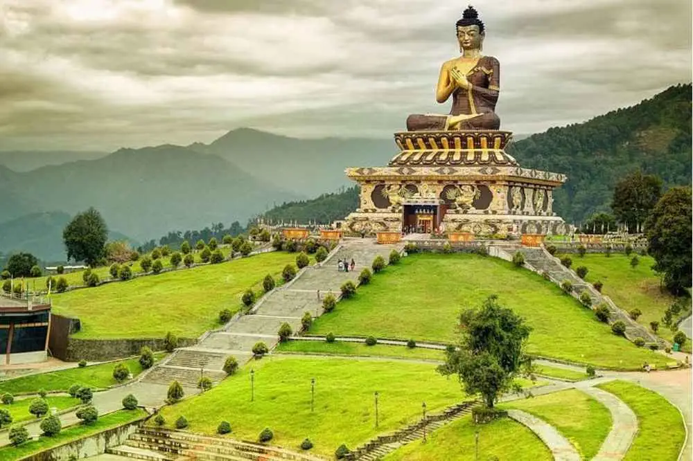 Day Trip to Buddha Park Sightseeing Tour from Gangtok