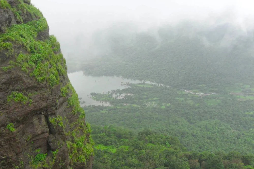 Ambewadi Offbeat Hike – A Nature Escape for Beginners