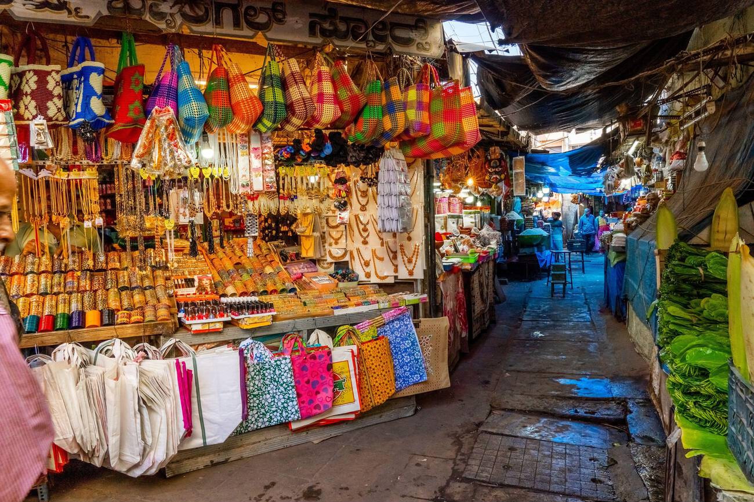 Vibrant Markets of Mysore