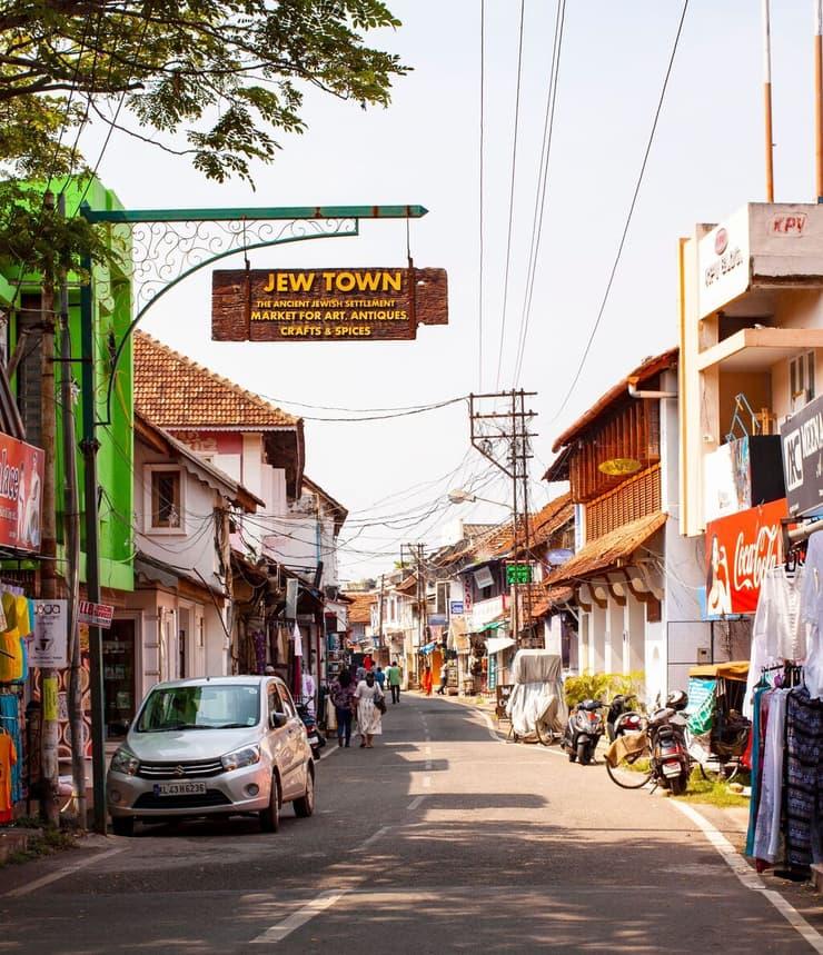 Vibrant Markets of Kochi