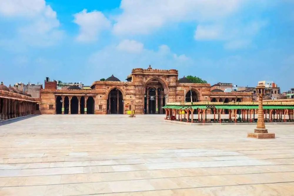 Highlights of Ahmedabad Half Day Sightseeing Tour by Car