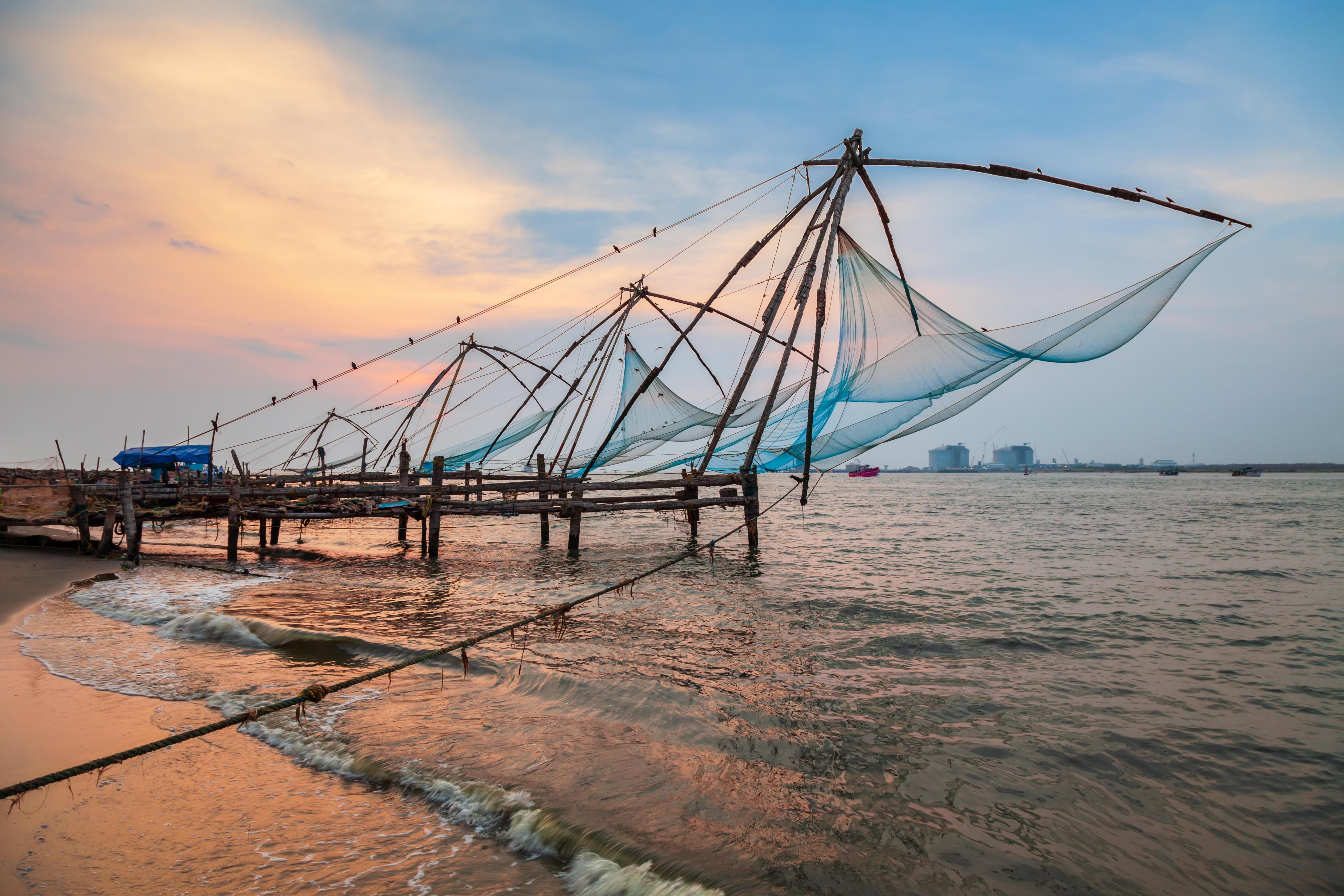 Kochi to Kumarakom Heritage Tour and Shikara Boat Experience
