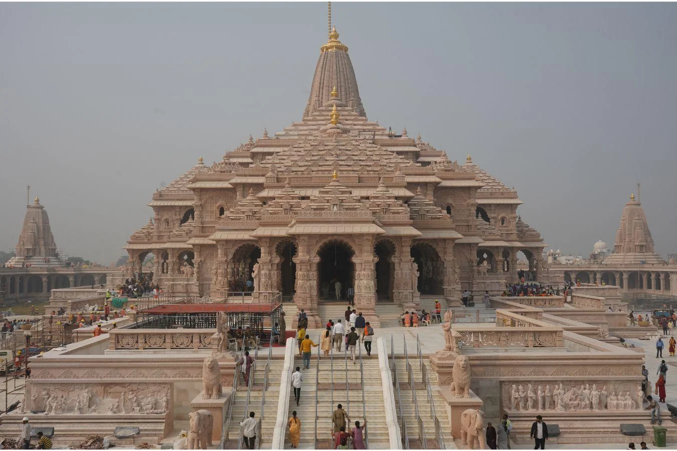 Full-Day Private Ayodhya Sightseeing Tour with Multilingual Guide & Saryu River Boat Ride