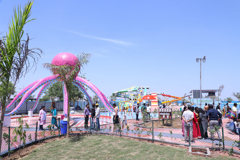 Joygaon Picnic Park Jhajjar, Haryana - Thrilling Slides, Wave Pools and Splash Zones