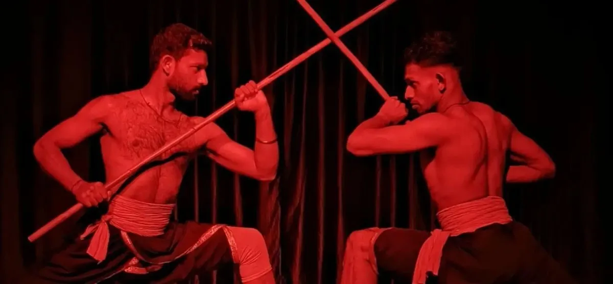 Kochi: Kathakali, Theyyam & Kalaripayattu Evening Show