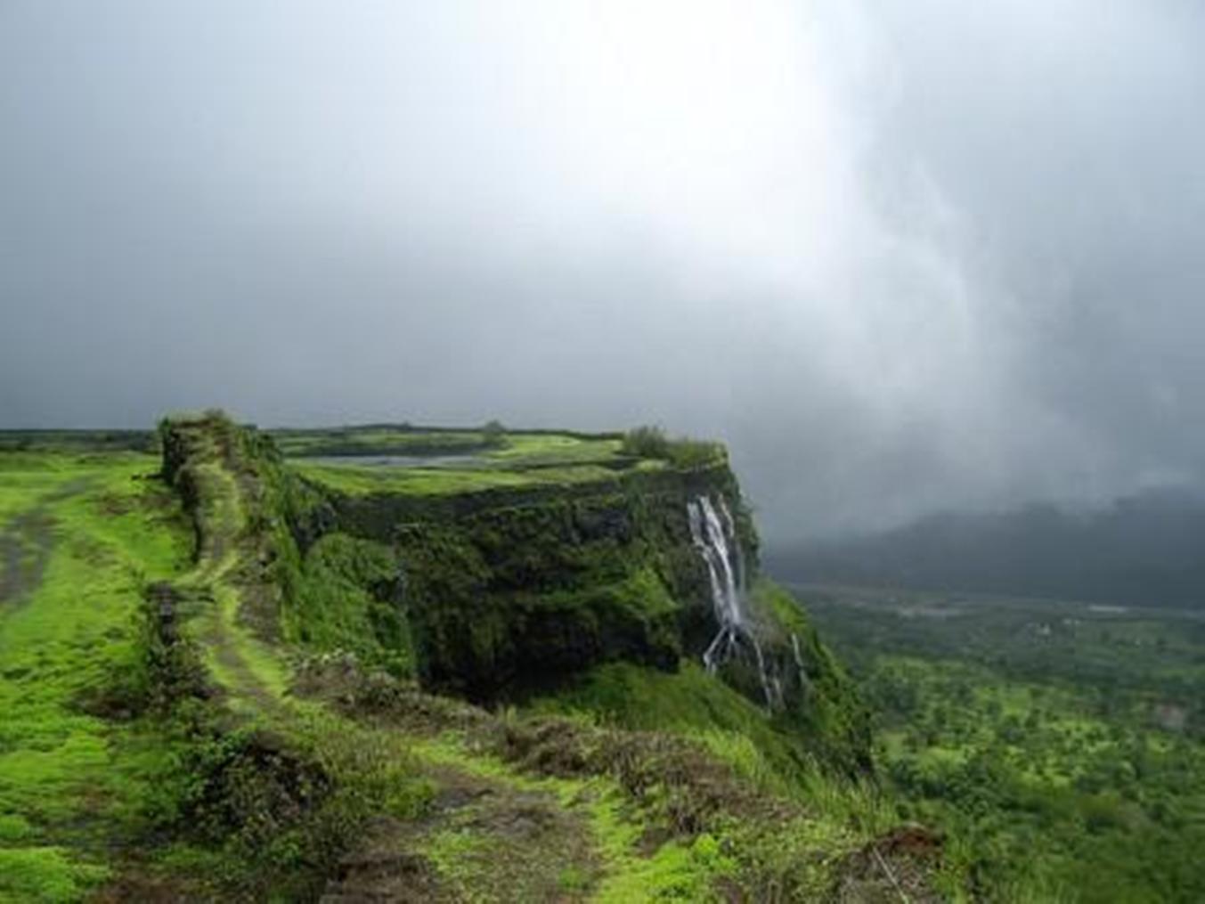 Korigad Monsoon Trek – Fort in the Clouds, Lonavala