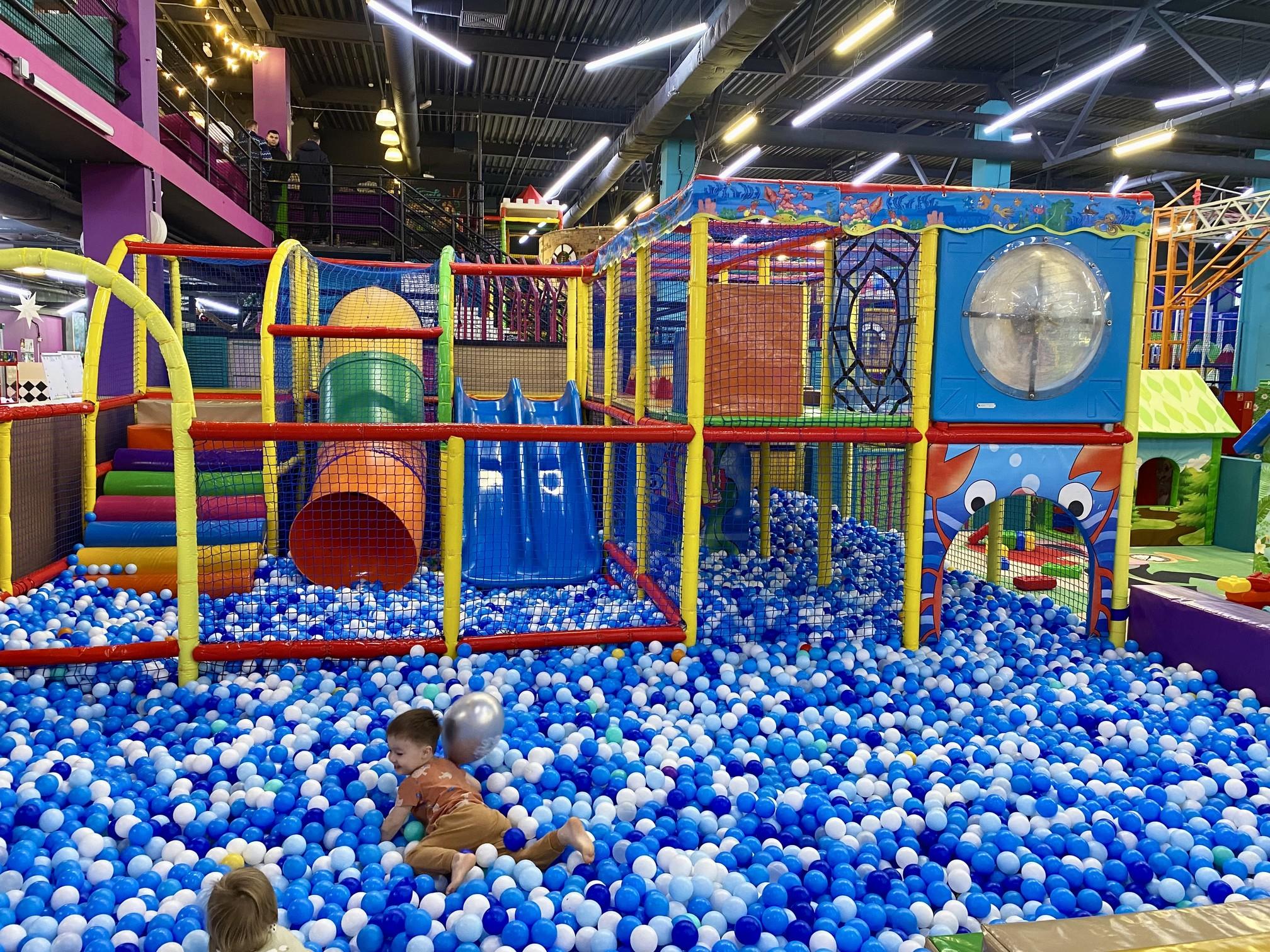 Jus Jumpin : Kolkata - Avani Riverside Mall, Howrah