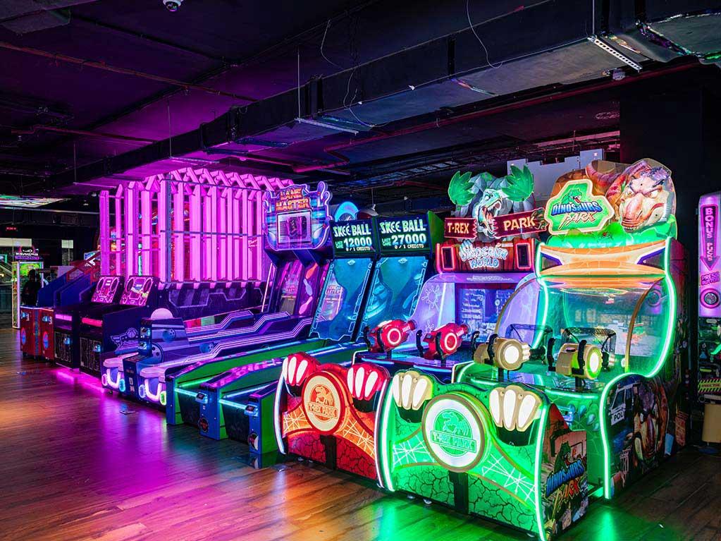 SMAAASH Gurugram Entertainment Experience at Airia Mall | Games, VR, Bowling & Arcade Fun