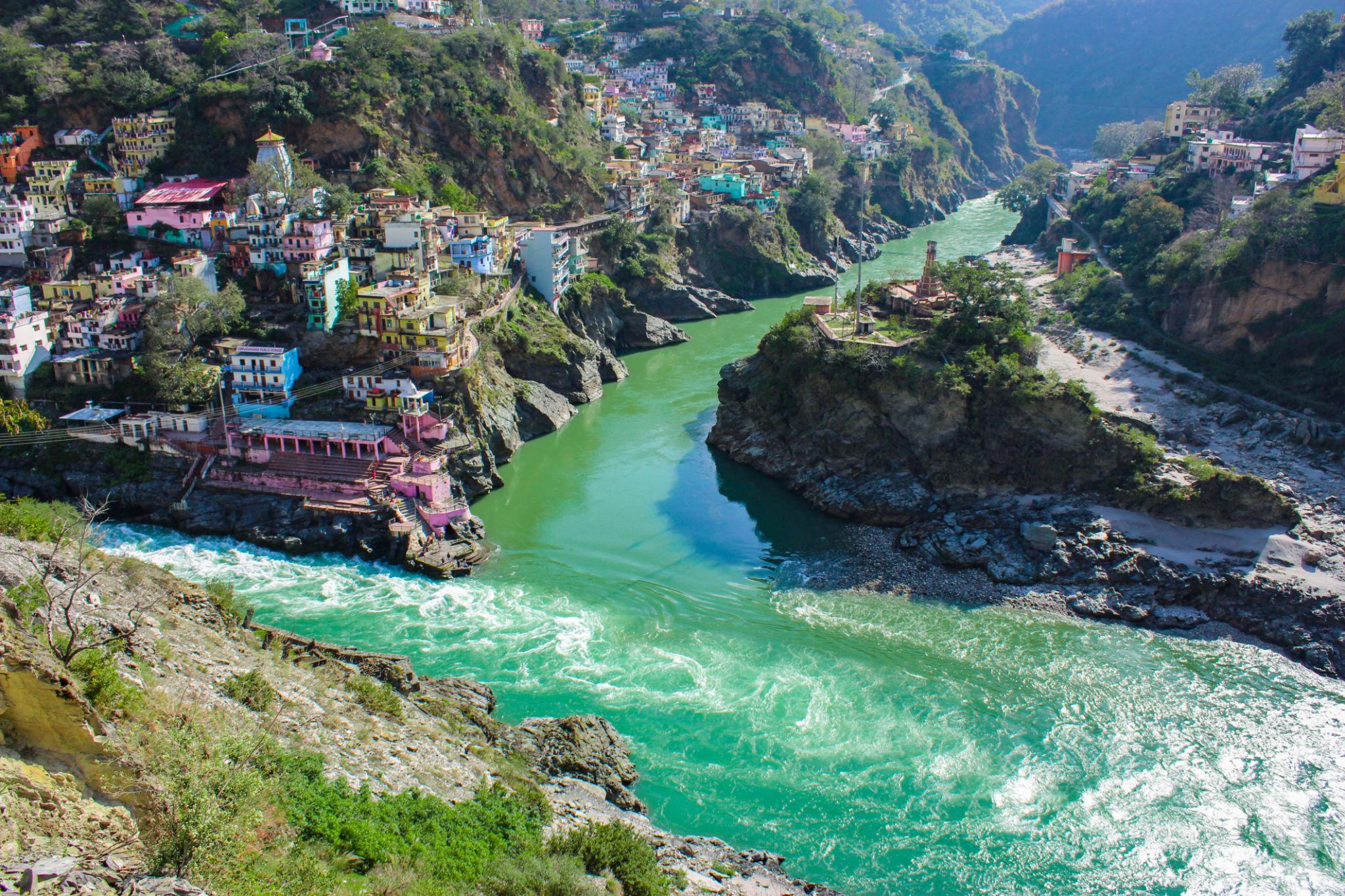 Devprayag and Rishikesh Tour with Ganga Aarti at Parmarth Niketan